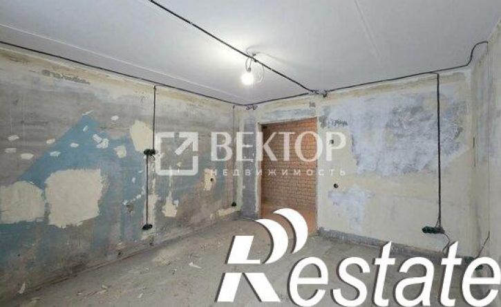 3-комн квартира улица Жарова, 8,  д. 8