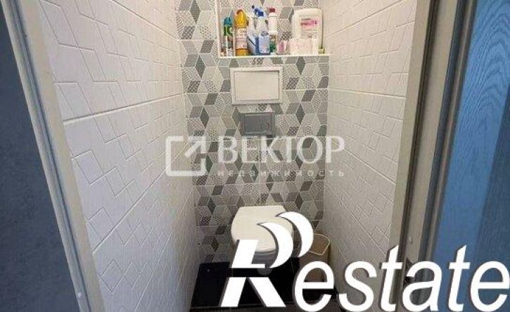 3-комн квартира улица Парижской Коммуны, 41,  д. 41