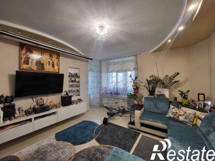 5-комн квартира Комсомольская ул, 8