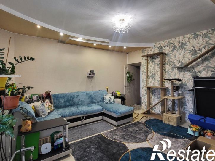 5-комн квартира Комсомольская ул, 8