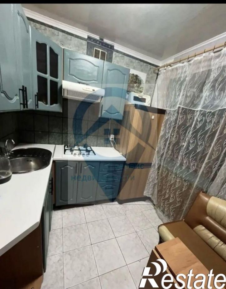 2-комн квартира Генкиной ул, 58