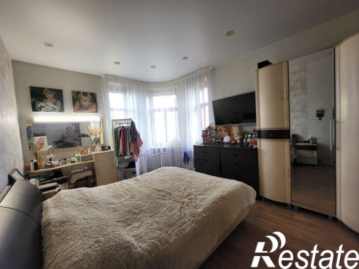 5-комн квартира Комсомольская ул, 8