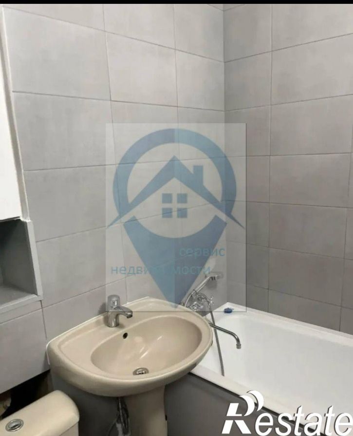 2-комн квартира Генкиной ул, 58