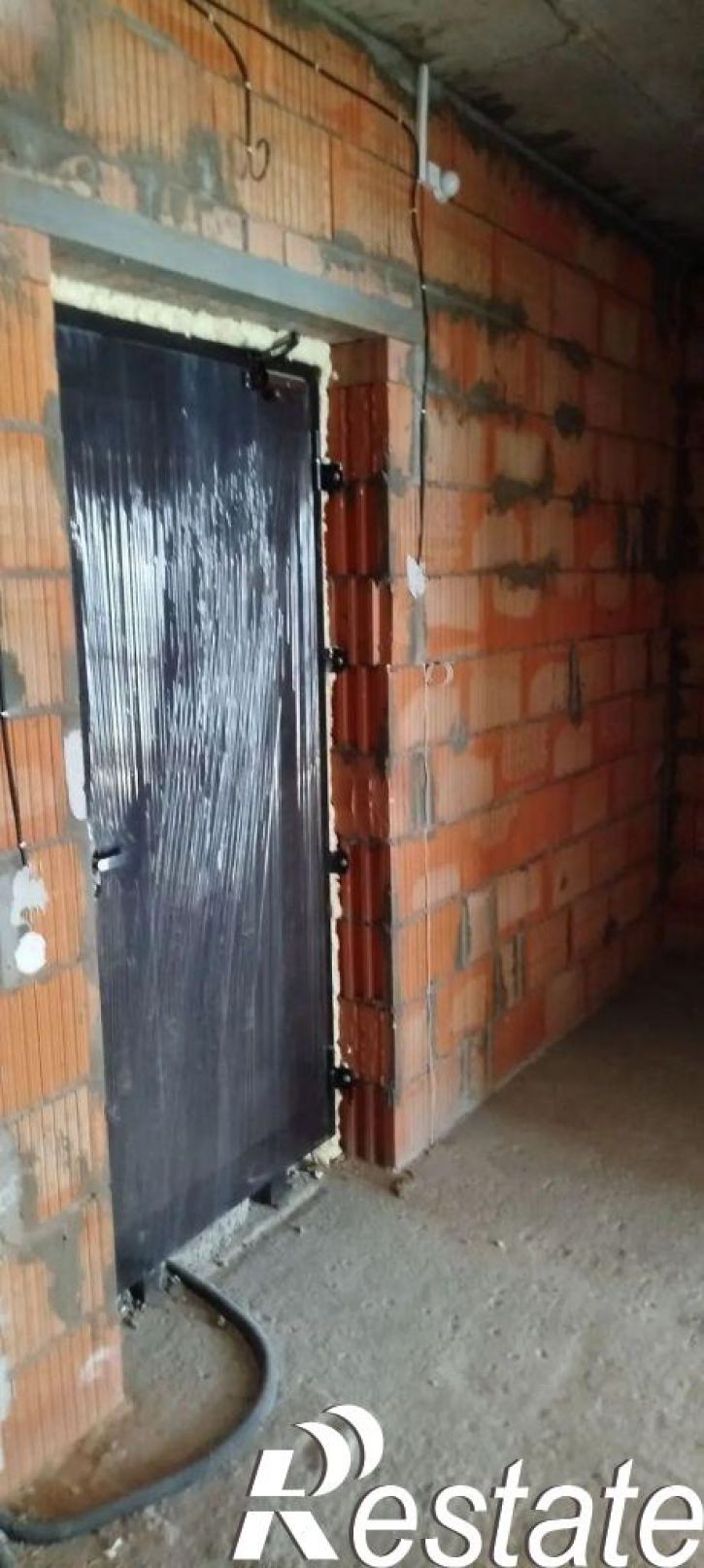 1-комн квартира Профсоюзная ул, 8