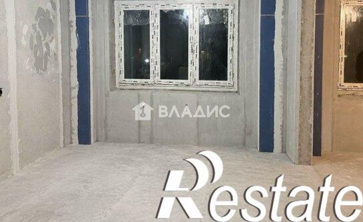 3-комн квартира улица Зверева, 39,  д. 39