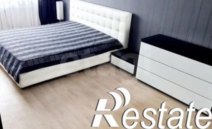 3-комн квартира Революционная улица, 20Б,  д. 20Б