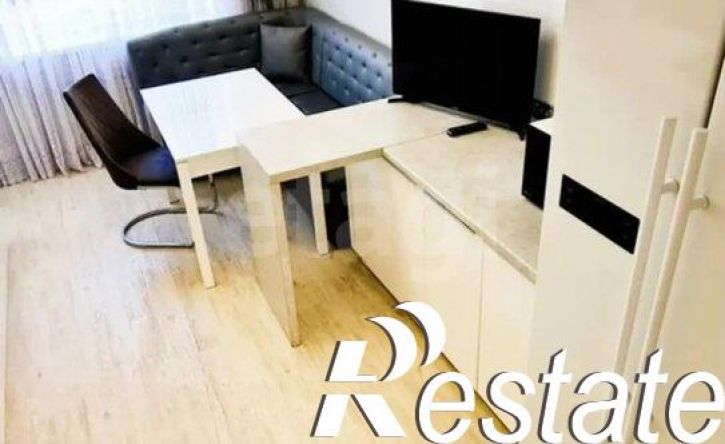 3-комн квартира Революционная улица, 20Б,  д. 20Б