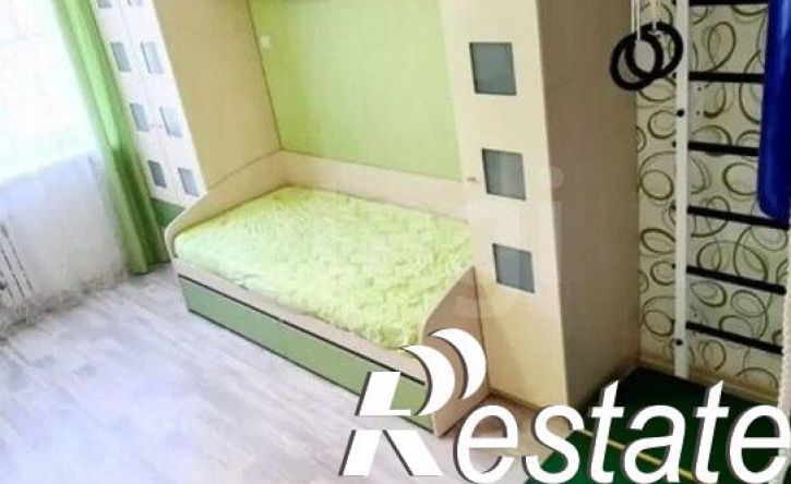 3-комн квартира Революционная улица, 20Б,  д. 20Б