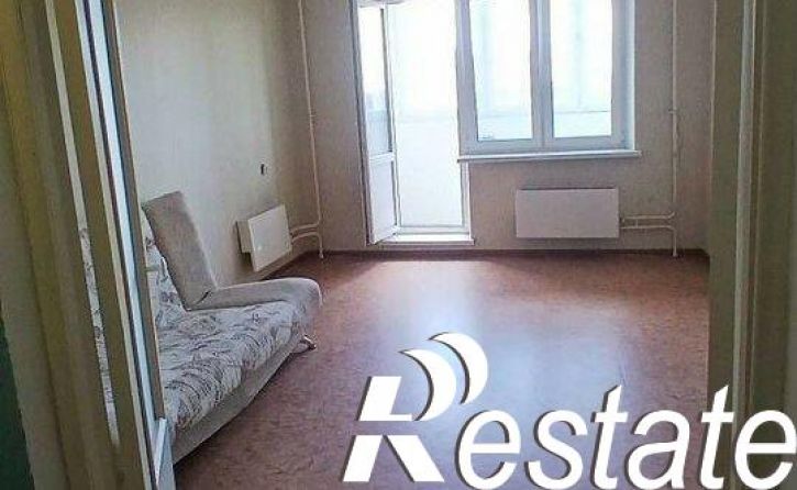 2-комн квартира улица Парижской Коммуны, 19,  д. 19