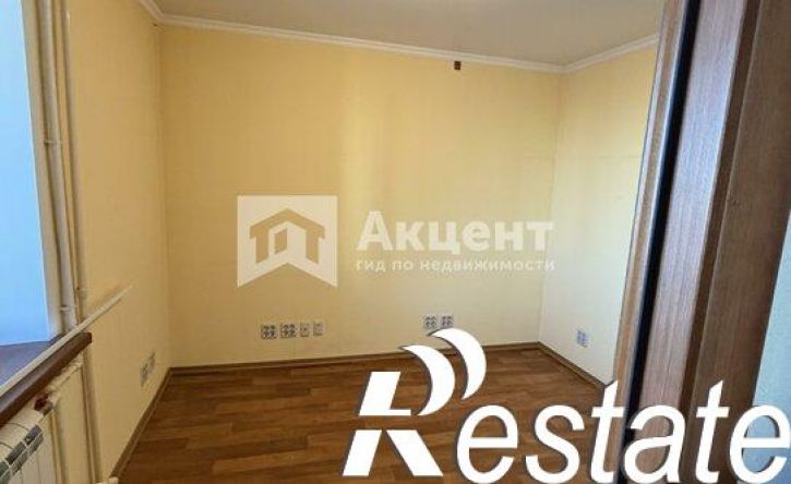 3-комн квартира улица Суворова, 38,  д. 38