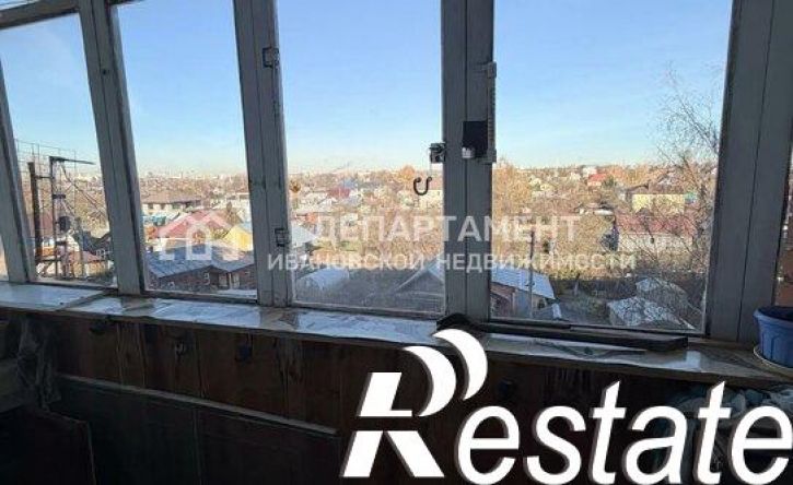 3-комн квартира улица Каравайковой, 50,  д. 50