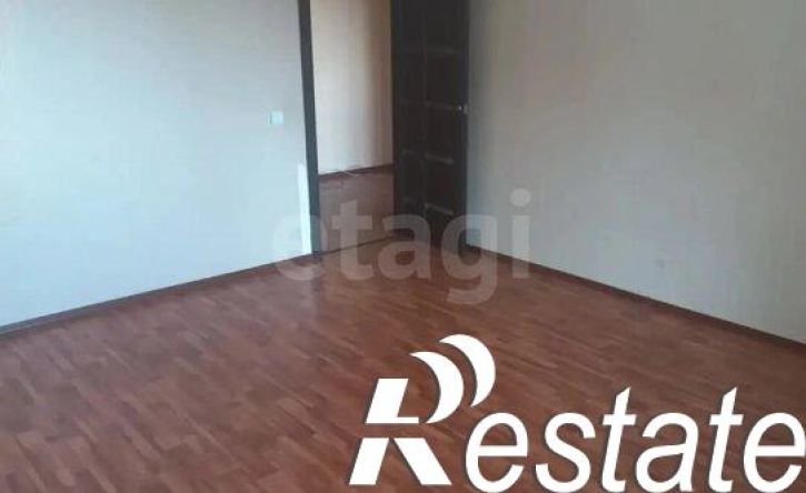 1-комн квартира Революционная улица, 32,  д. 32
