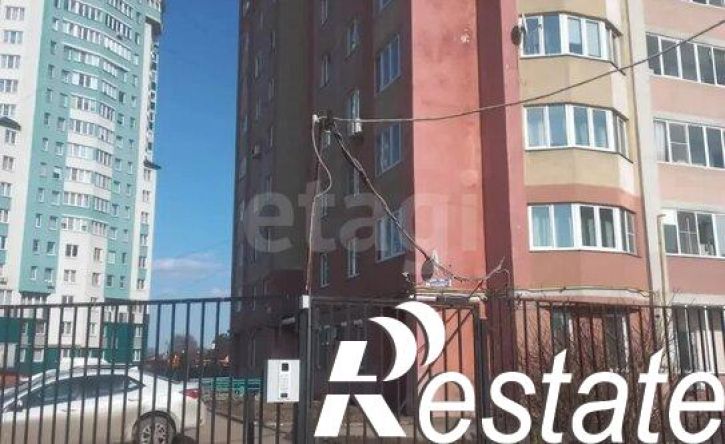 1-комн квартира Революционная улица, 32,  д. 32
