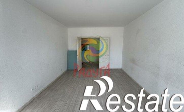 3-комн квартира улица Парижской Коммуны, 41,  д. 41