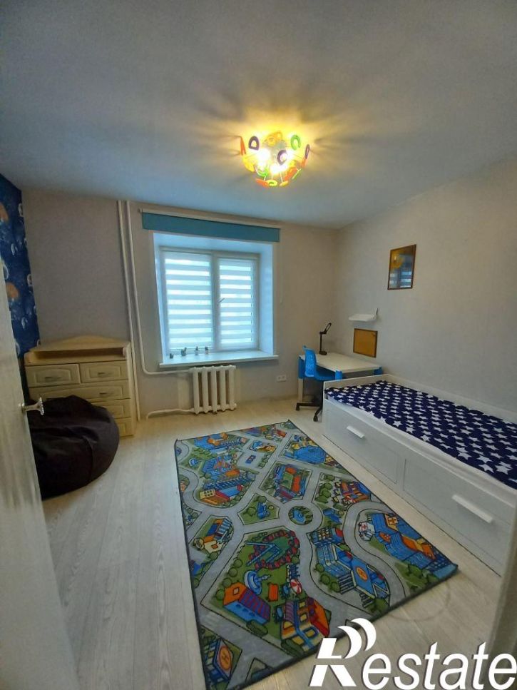 2-комн квартира Генерала Хлебникова ул, 3