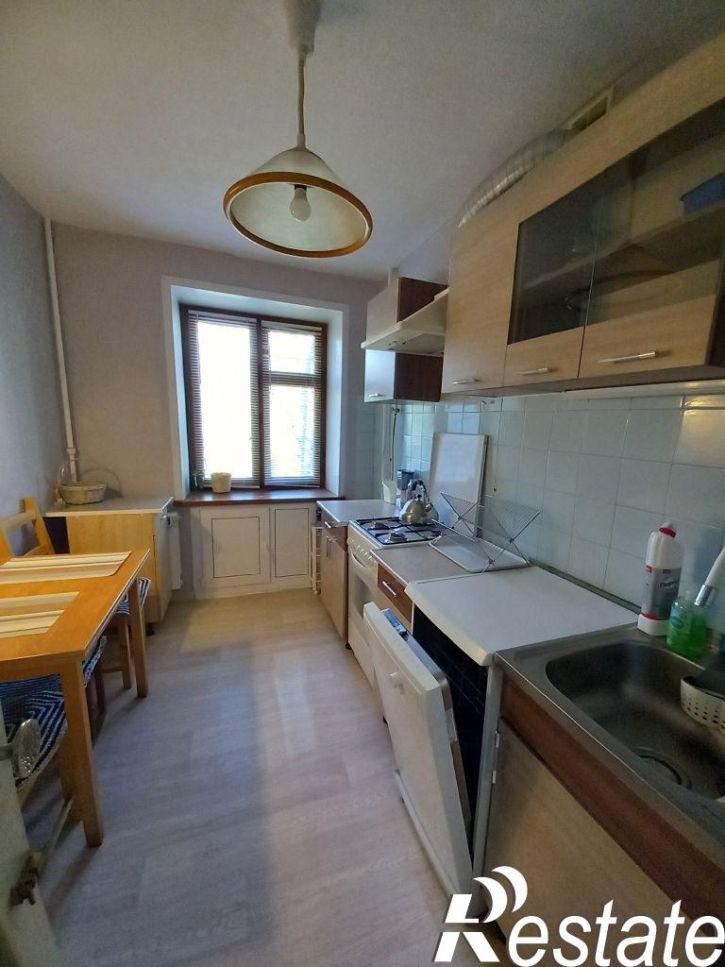 2-комн квартира Генерала Хлебникова ул, 3