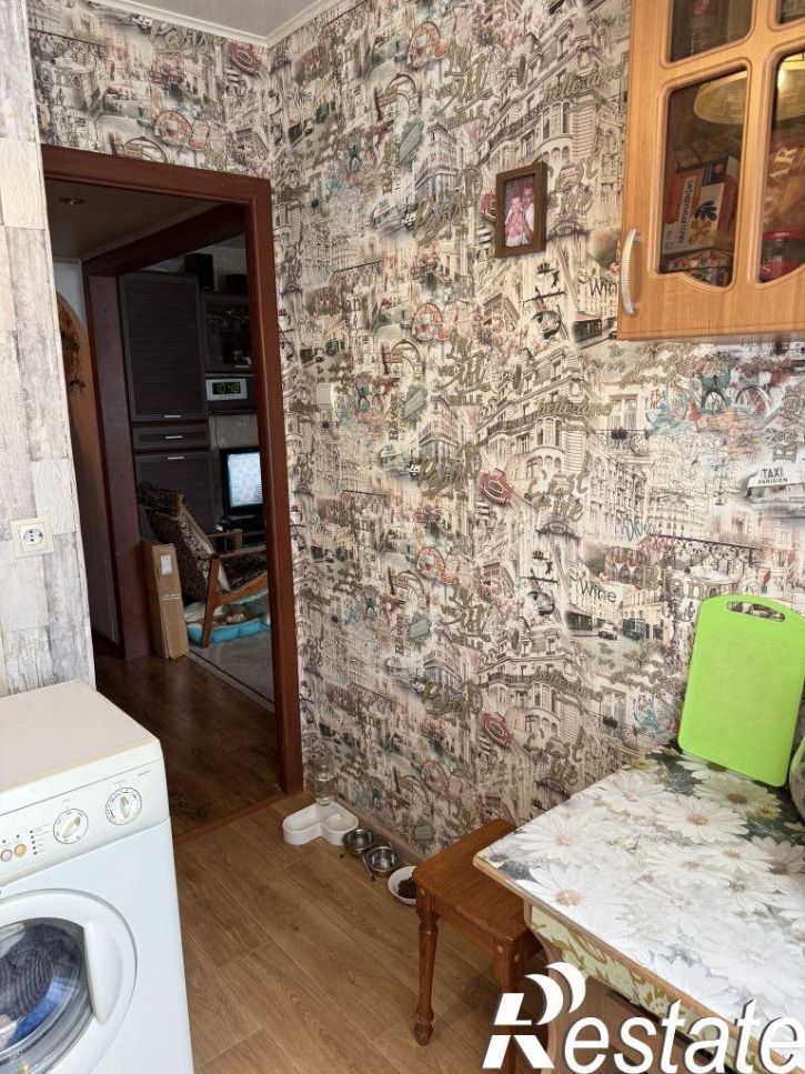 2-комн квартира Войкова ул, 18