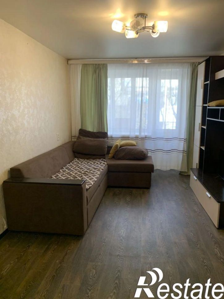 2-комн квартира Спартака 4-й пер, 1
