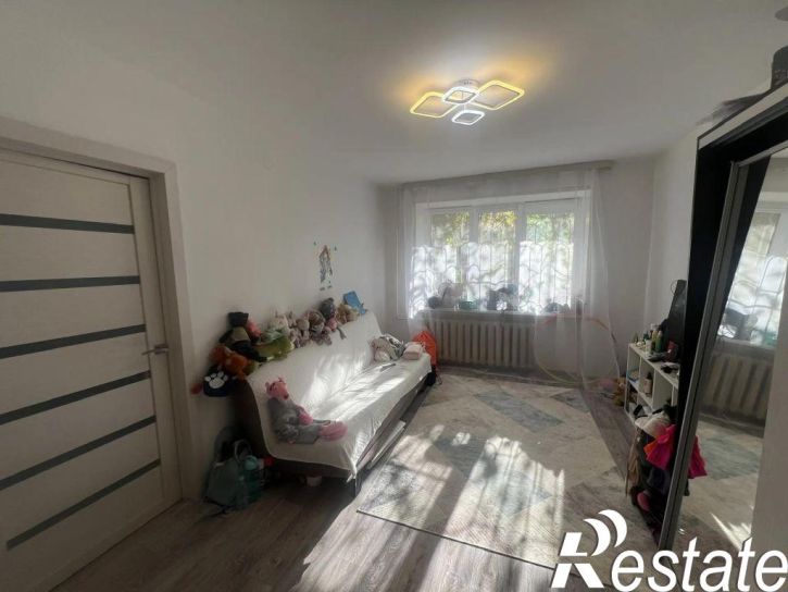 2-комн квартира Новосельская ул, 10