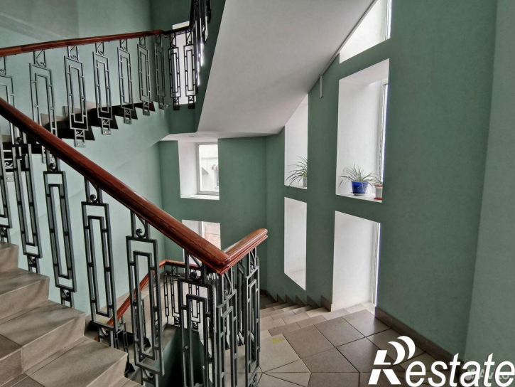 Офис улица 10 Августа, 37,  д. 37