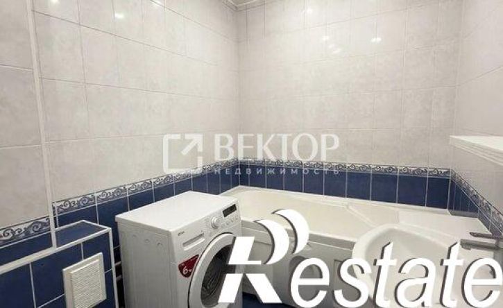 3-комн квартира улица Сакко, 37Б,  д. 37Б