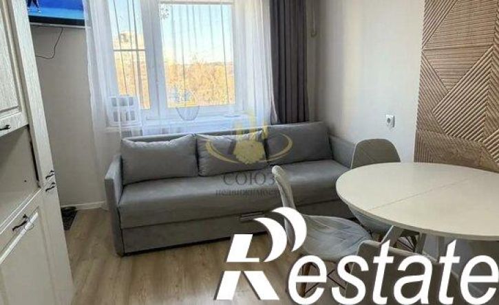 2-комн квартира Революционная улица, 20Б,  д. 20Б