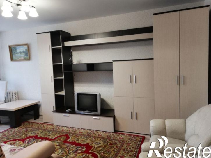 2-комн квартира Парижской Коммуны ул, 13