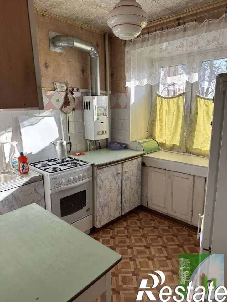 1-комн квартира Суворова ул, 27